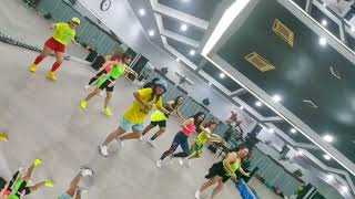 Dolce - Luis Fonsi #zumba #jakarta #hotchoreo #zin98 #zinrere #zinmagray #zindewiq