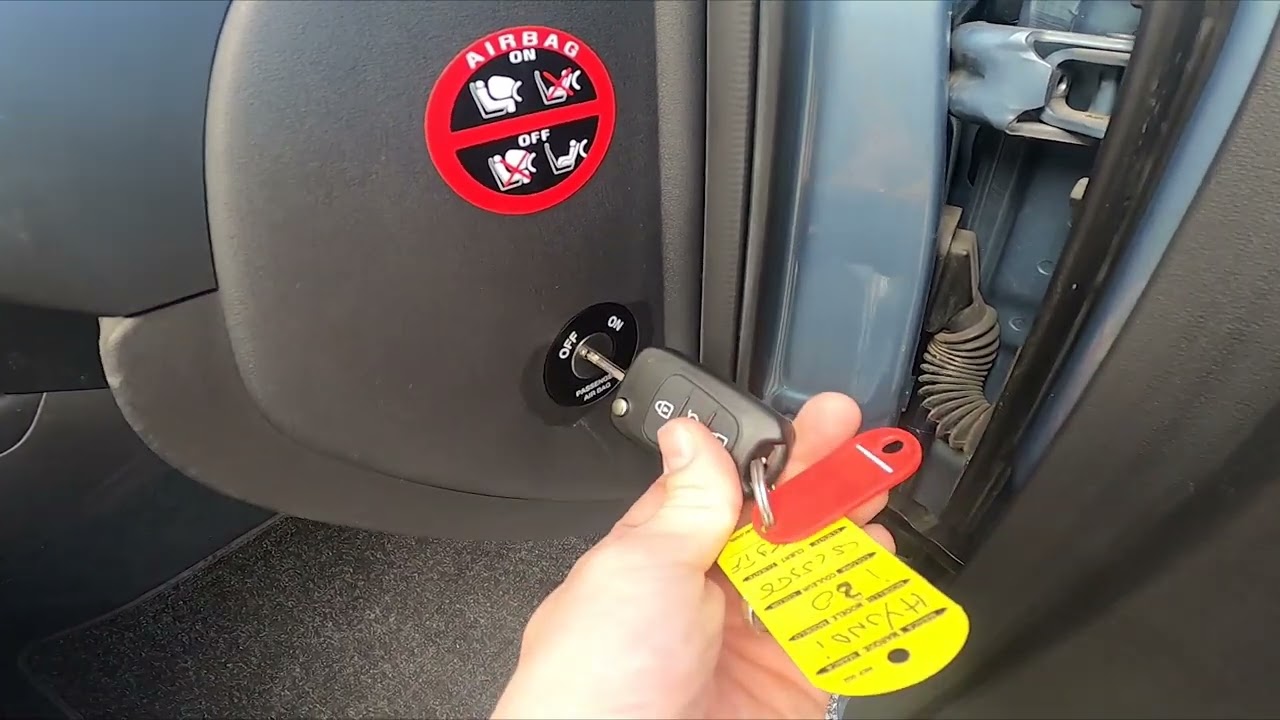 How To Enable Or Disable Passenger Airbag In Hyundai I30 I 2007 How To Enable Or Disable Passenger Airbag In Hyundai I30 I 2007