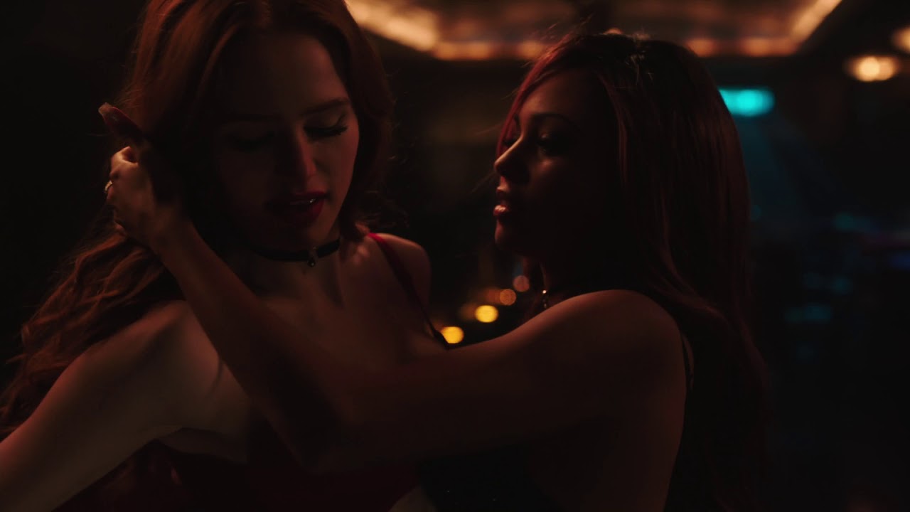 Cheryl And Toni Choni Sex Scene Riverdale [3x15] Youtube