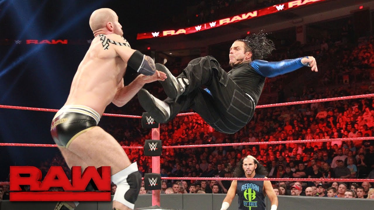 WWE Smackdown! Live Results 10/17 Bobby Roode vs Dolph Ziggler, Baron Corbin in Action & More!