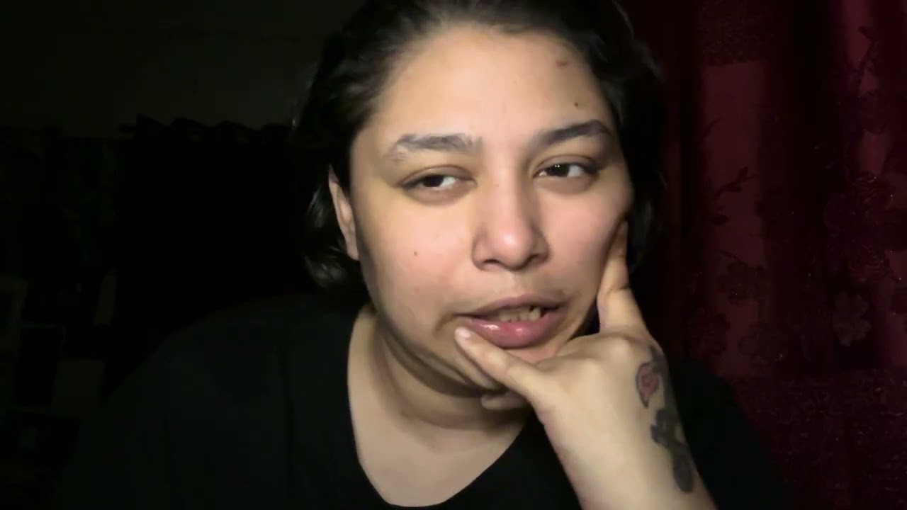 Real horror story. You have to guess. Whose story is it? 