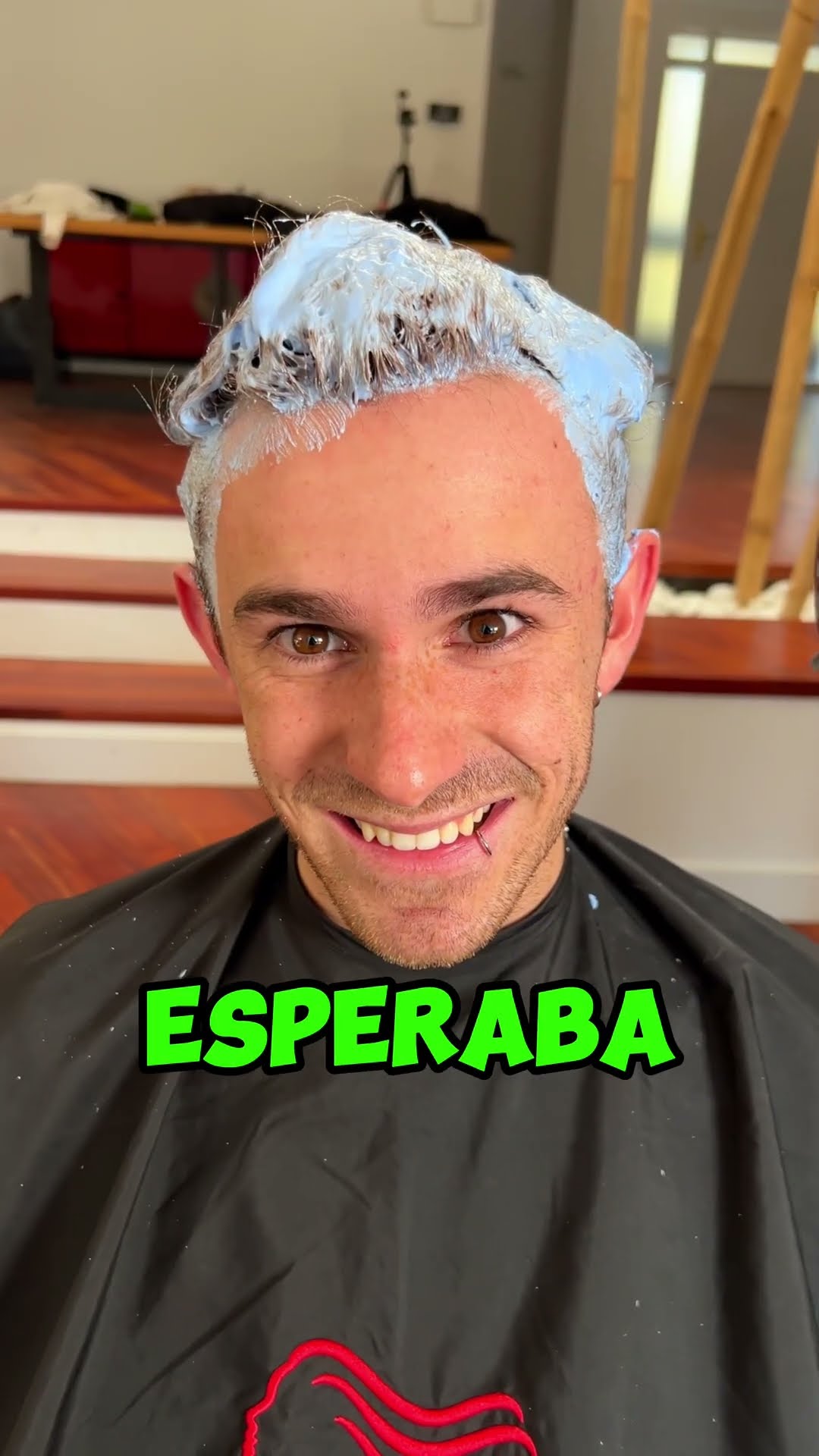 NOS TEÑIMOS el PELO de COLORES porque ODIO MI PELO!
