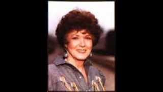 Video thumbnail of "Bonnie Owens - Beggin' To You"