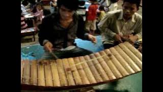Mith Samlanh: The Khmer Traditional Music Learning 01