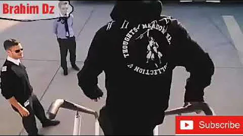 جاستن بيبر يغني اغنيه ديسباسيتو بصوته Justin Bieber Despacito لا تنسوا الاشتراك تحميل Download Mp4 Mp3