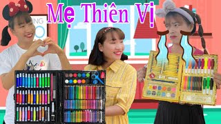 Người Mẹ Thiên Vị - Con Muốn Có Hai Bộ Màu  | Tuyết Tuyết TV