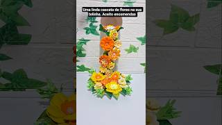 Uma linda cascata de flores em EVA #cascatadeflores #floresdeeva #arranjodeflores #flordeeva