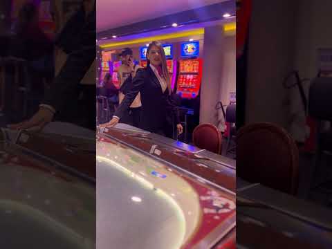 Wonderland | SCARED MONEY DONT MAKE MONEY 😂 #gamble #gambling #lasvegas #craps #casino