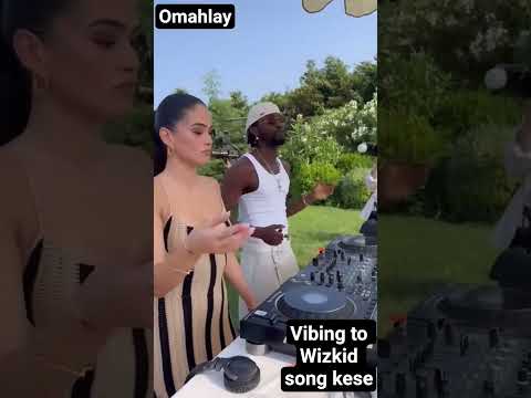Omahlay Dancing To Wizkid Kese Song