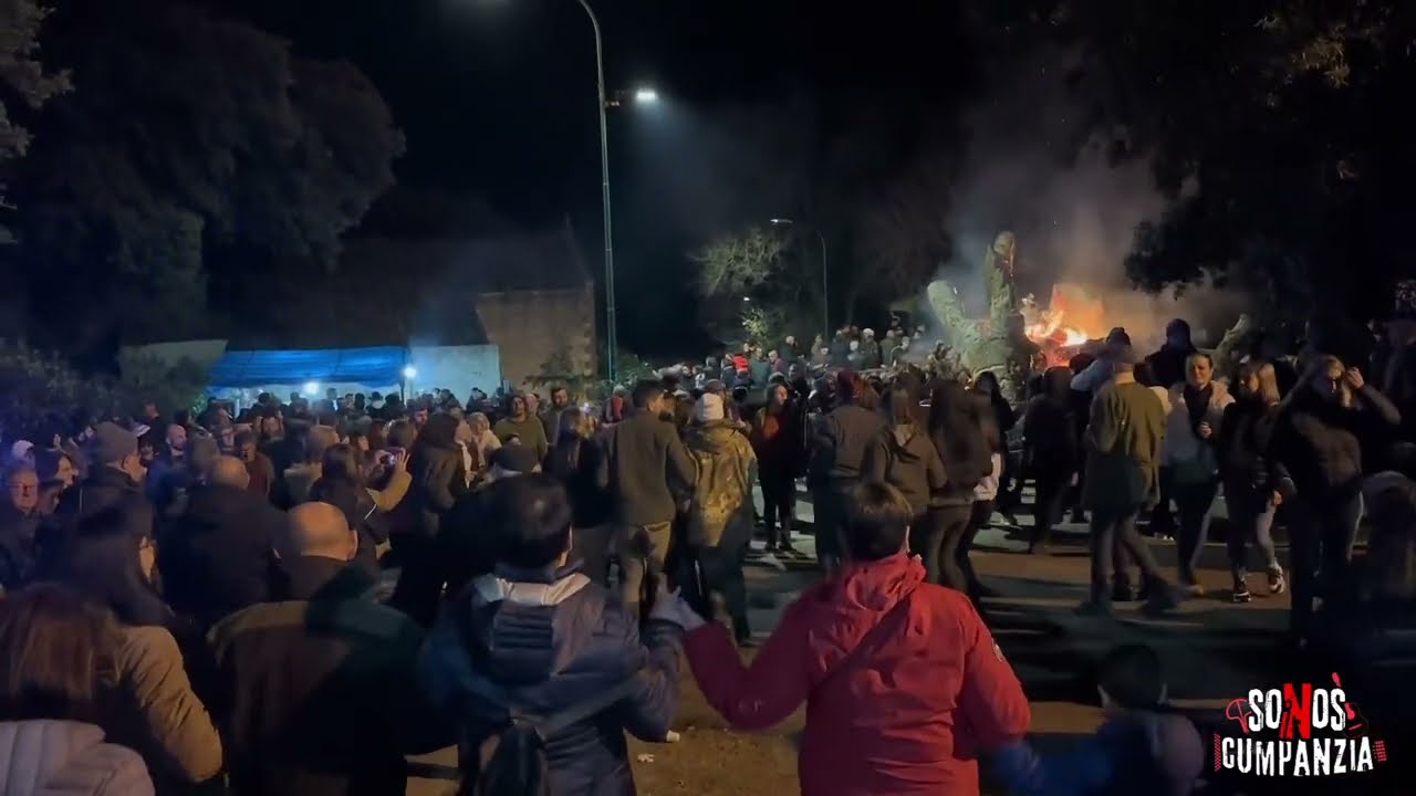 sonos in  cumpanzia #ballisardi #tradizioni #sardegna   #Laconi 16 01 2024