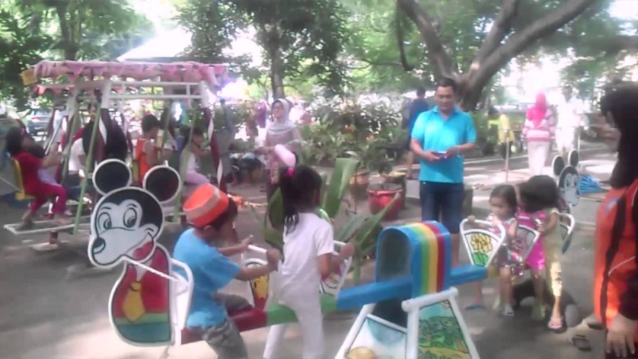 3 kurcaci maen jungkat jungkit - YouTube