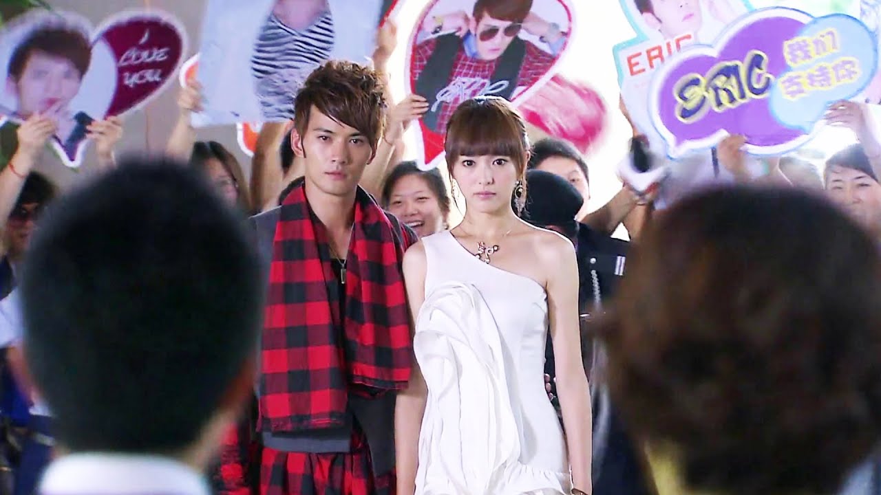 灰姑娘遭到渣男拋棄，2年後逆襲嫁給豪門總裁，驚豔出場讓渣男後悔！