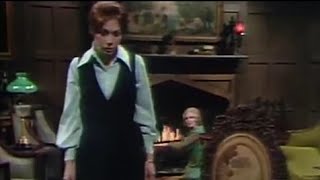 Dark Shadows Hypnosis Scene  - Maggie Evans (Kathryn Leigh Scott) gets Hypnotized     [360p]