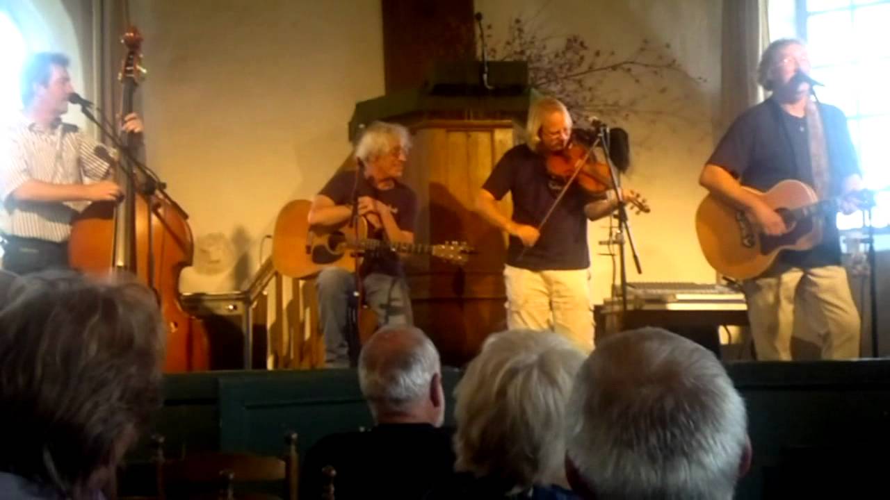 Watch Irish Stew - De oudste stapper fan 'e stad (Live @ Sybrandahus) on YouTube Watch Irish Stew - De oudste stapper fan 'e stad (Live @ Sybrandahus) on YouTube