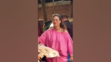 Beautiful #kajol & #ajaydevgan Spotted At #dedepyaarde2 screening 🙂#shorts #trendingshorts #ytshorts