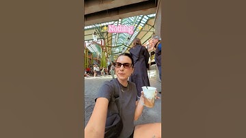 Frozen Butter Beer is so good! Do you prefer cold, frozen, or hot?! #diagonalley #butterbeer