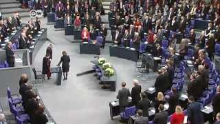 Memorial service marking 80th anniversary of Adolf  Hitler becoming Chancellor | Journal Resimi