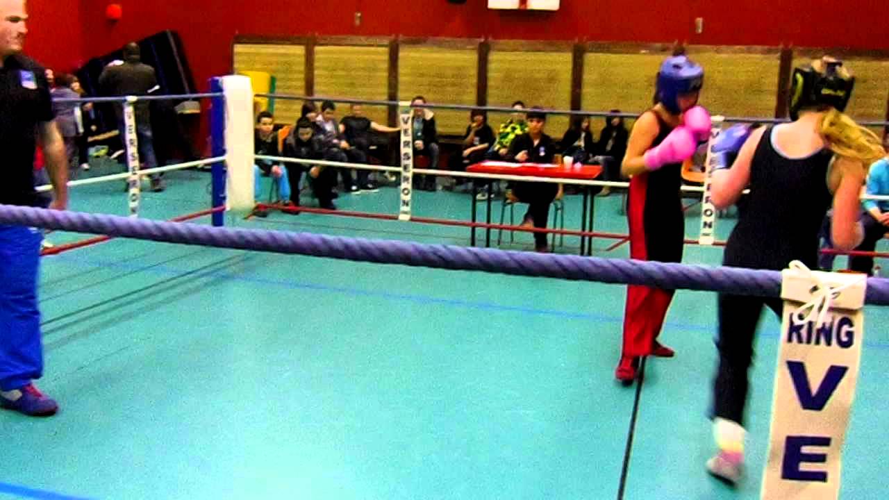 Boxe francaise, démonstration saint jean de Maurienne. YouTube