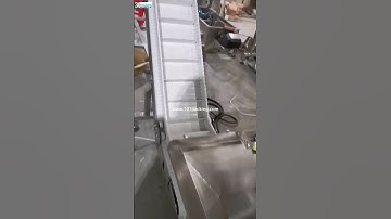 Two hopper type automatic lifting feeding machine for granule powder