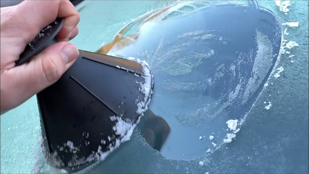 360 Grad Kratzer - Runder Eiskratzer