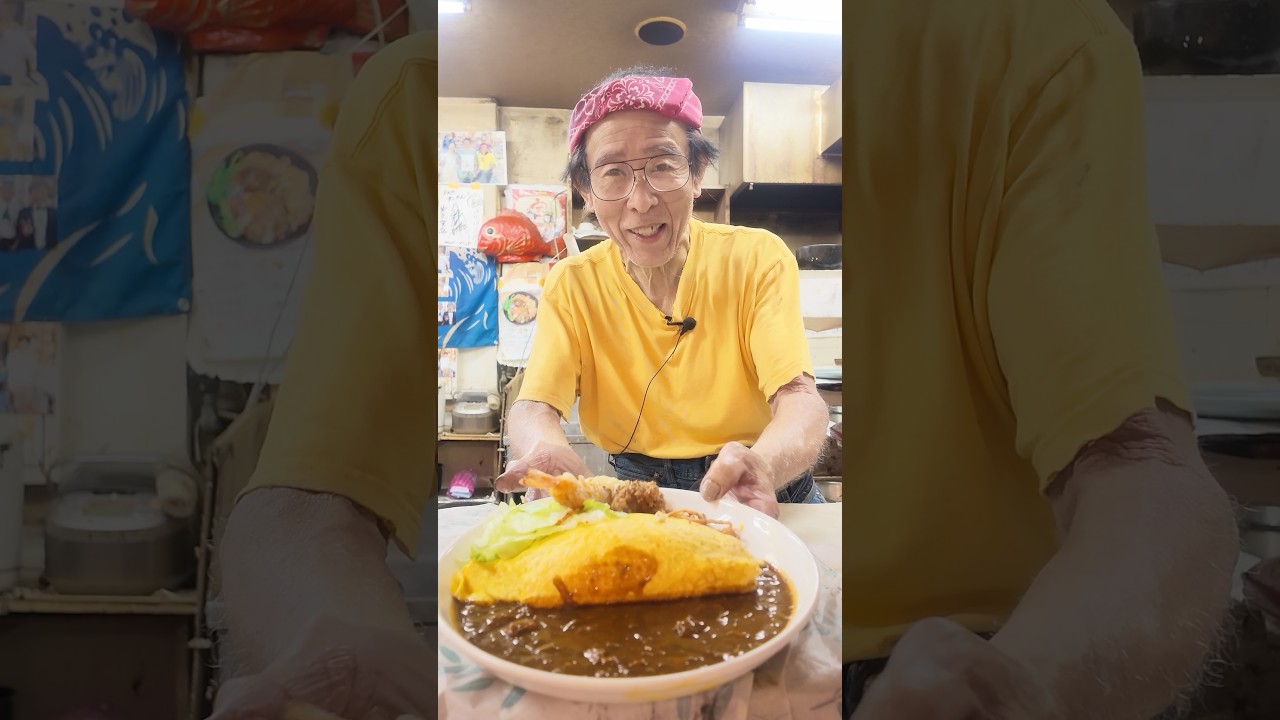76-Year-Old Solo Chef’s Ultimate Omurice! Inside a Hidden Underground Diner #japanesefood
