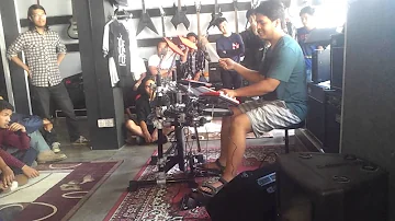 Kiran Shahi experimenting with ddrum dd3x