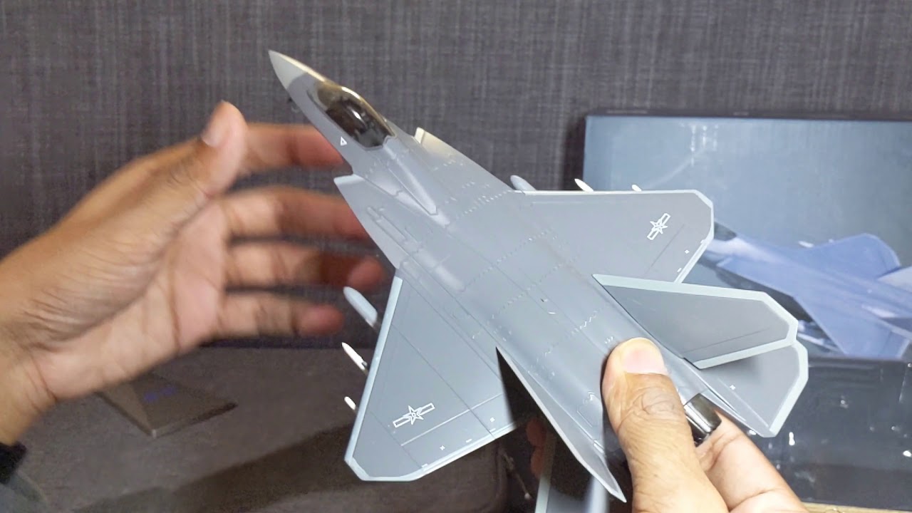 Shenyang FC-31/J-31 Diecast Model Unboxing & Impressions 1:72 (Hobby ...