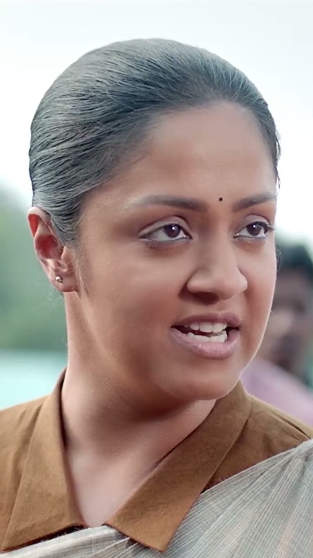 Jhagde Ko Badhawa Dena Bhi Ek Crime Hai #MadamGeetaRani #Jyothika #Shorts