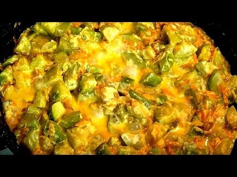 Кабачки тушеные в сметане. Вкуснота невероятная.