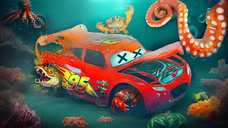 LIGHTNING MCQUEEN vs OCEAN BOTTOM \& SEA CREATURES! Now Mqueen Drowned! Underwater World Pixar Cars