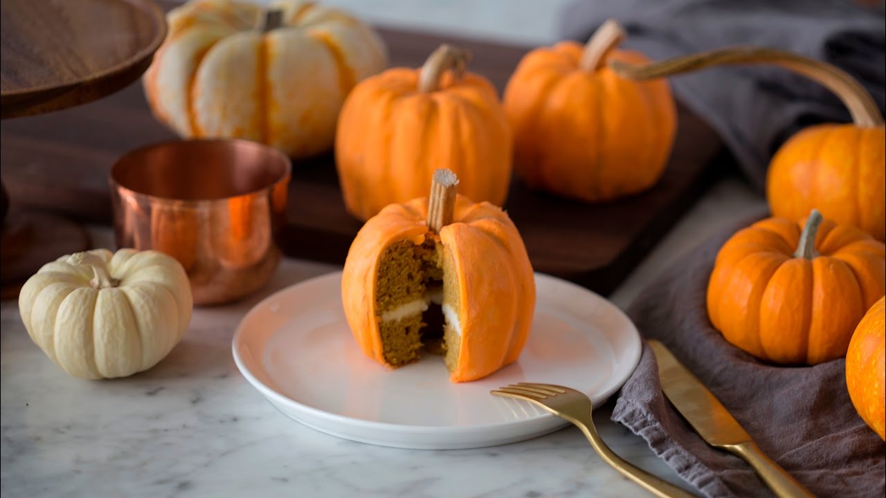 Mini Pumpkin Bundt Cakes Recipe (Video) - Gluesticks Blog