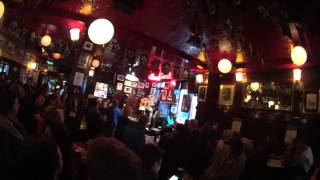 Temple bar Dublin  song Whiskey in the jar