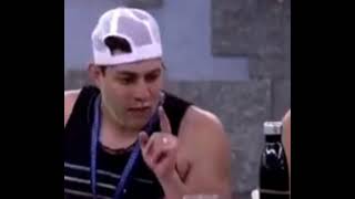 Caio Lançando A Braba