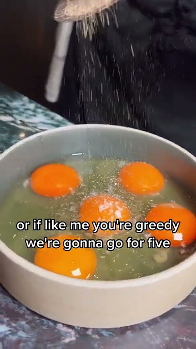 Scrambled Eggs LIKE A CHEF #shorts #chef