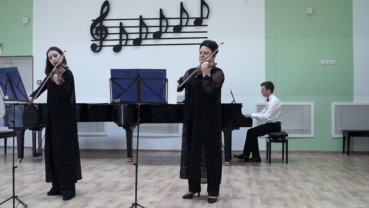 ансамбль преподавателей. вокальные ансамбли учителей. детская школа искусств 12 екатеринбург. коллектив педагогов детской школы искусств камертон магнитогорск. ансамбль преподавателей.