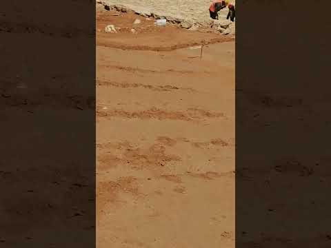 مقاول حجر ديكورات شلالات ربراب غشوائی ارضیات فرش التراب