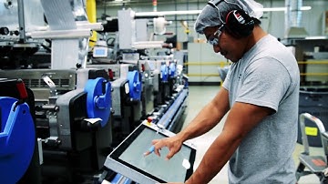 Jones Healthcare Group – Gallus Labelmaster for high-quality labels with efficiency and speed.