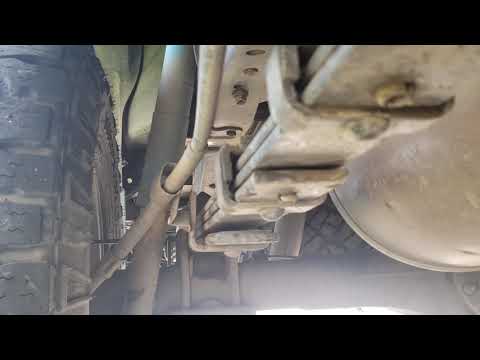 2017 Tacoma Off-Road Squeaky Suspension - Leaf Springs - YouTube