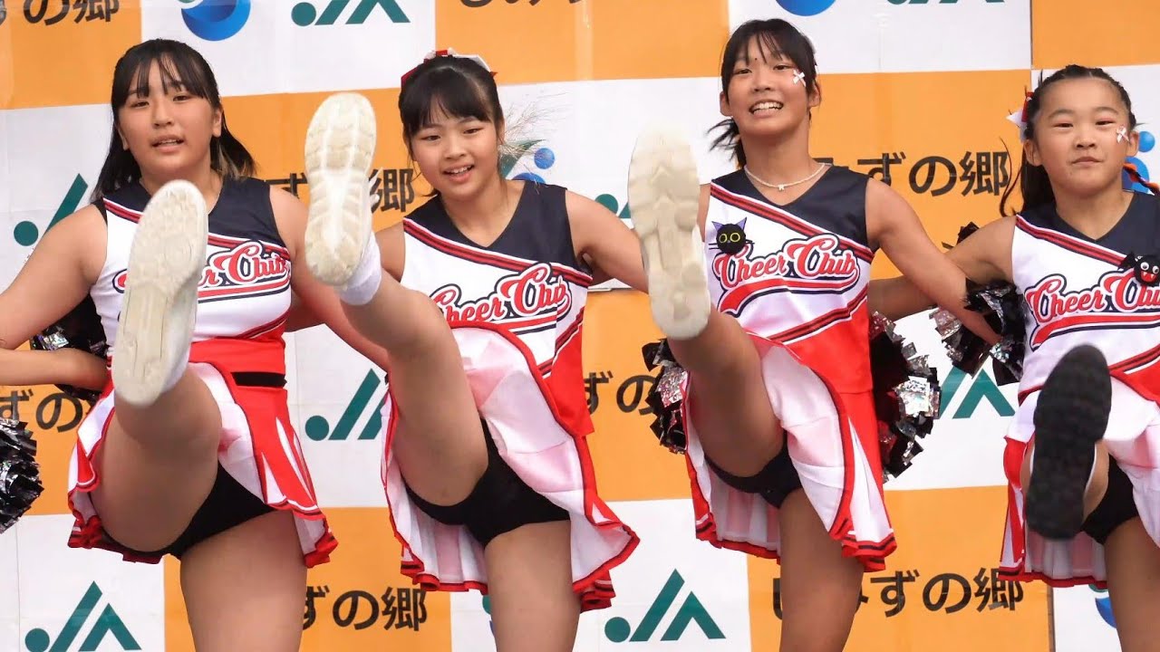 Cheer Club チアリーディングウェア Cheerleading] Angels in Red Uniforms #cheerleader - YouTube