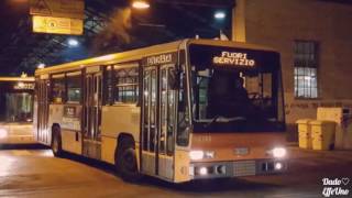 Autobus AMT in uscita dalla rimessa Sampierdarena