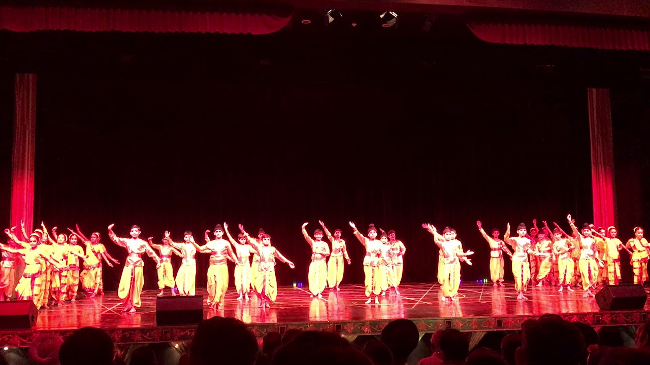 har taraf har jagah har kahi par hai usi ka noor, manav mangal smart school