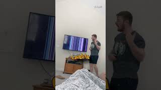 ليه ساعات بتتكهرب لما تلمس حد؟  #trending  #tech  #غرائب #shorts