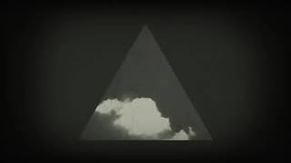 glitch.triangle.overlay Template Free