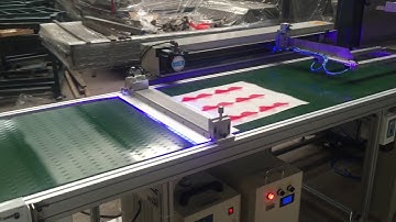 how to use a automatic unloading arm to do flat screen printing