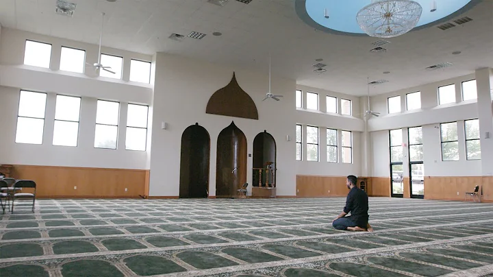 Fox News Claimed a "Sharia Law Court" Is Enforcing Islamic Law in Texas. So I Went to See It.