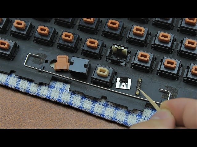 Alps restoration guide part 2: how to clean Alps switches - YouTube
