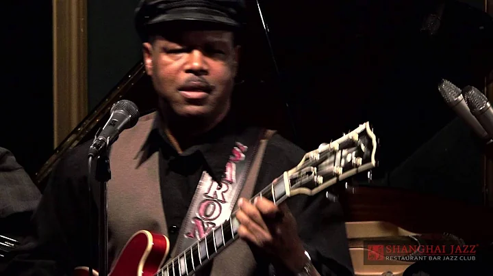 Ghetto Woman by B.B. King - SaRon Crenshaw Quartet...
