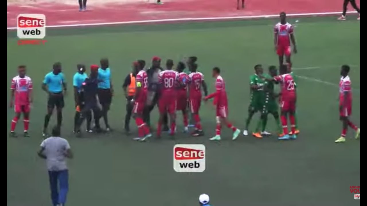 🔴Direct: Incident au stade Aline Sitoe Diatta ( Casa Vs Ajel Rufisque)