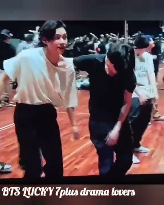 vmin 💜 glued to each other 🥺