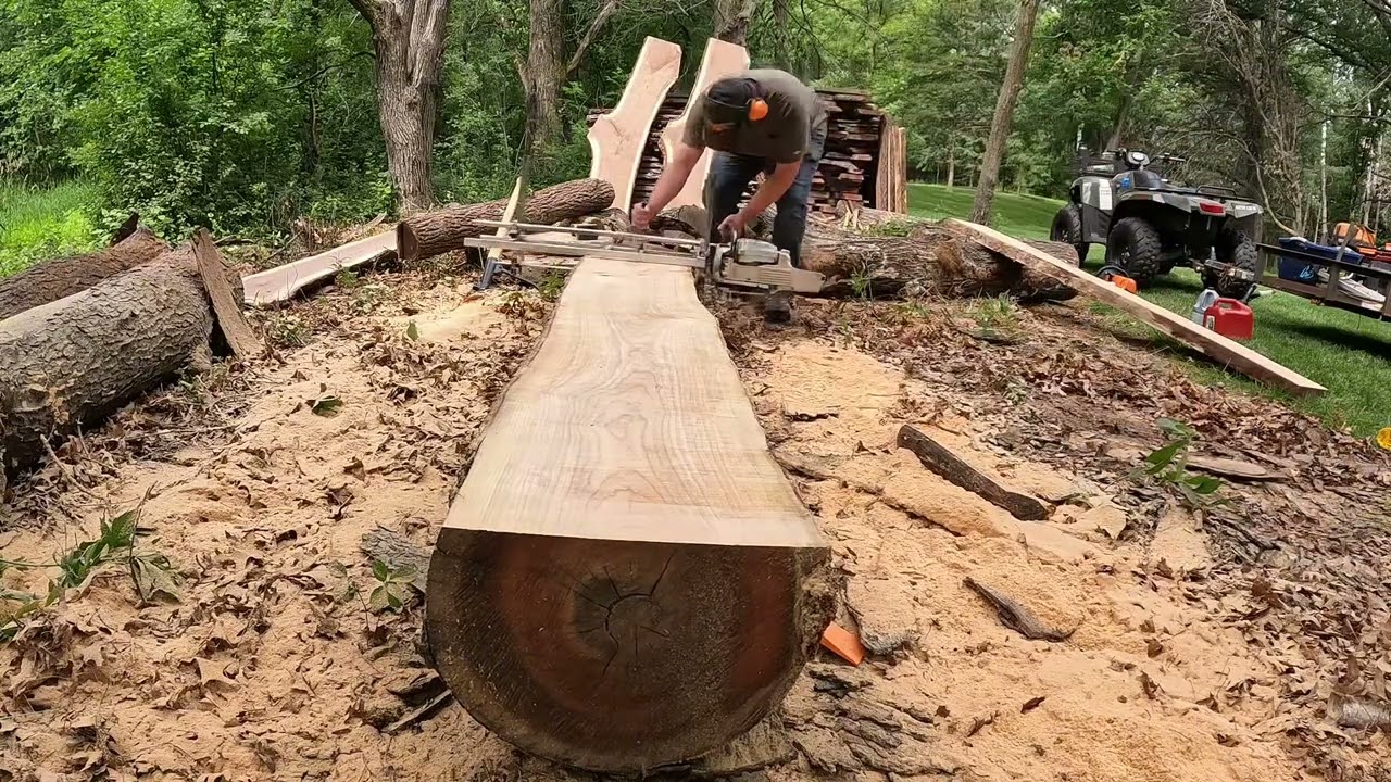 Uncovering Stunning Curly Cherry Wood with My Stihl Chainsaw Mill!